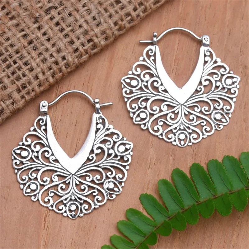 Ethnic Hand Carved Geometry Hoops Women's Earrings Silvery Color Metal Daily Wear Party Jewelry Anniversary Gift