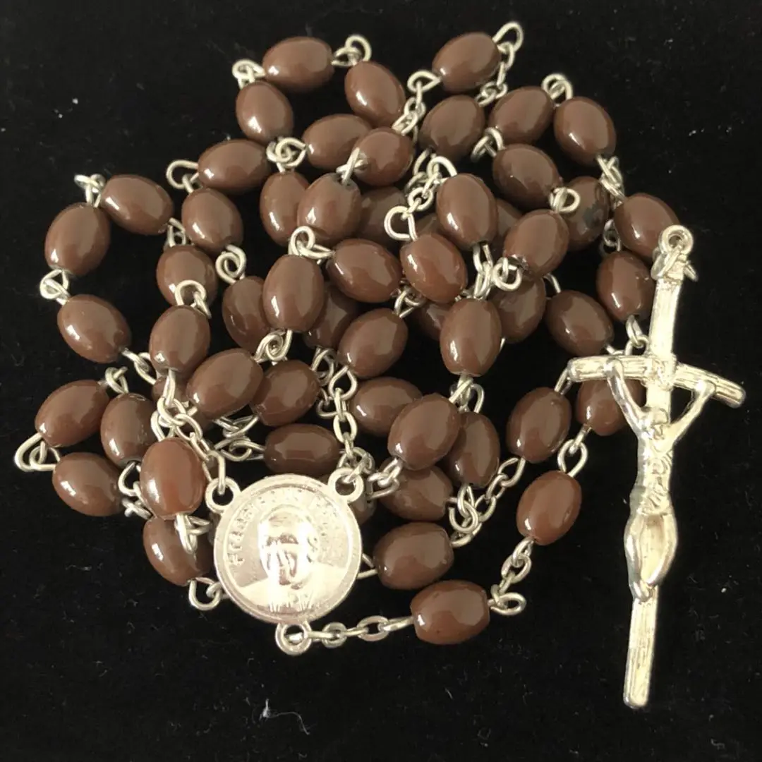 السفينة حرة 8*6 مللي متر مسبحة حبة بنية ، مسبحة زجاجية كاثوليكية مع مركز البابا فرانسيسكو #4