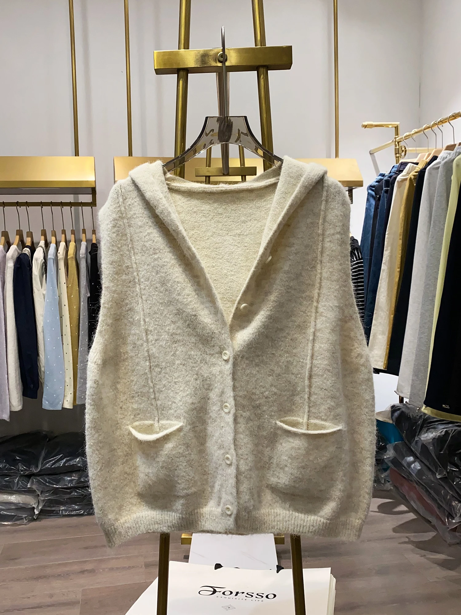 

Простой жилет с капюшоном и двойной капюшоном, новинка осени 2025, маленький базовый женский жилет из материала для поездок на работу