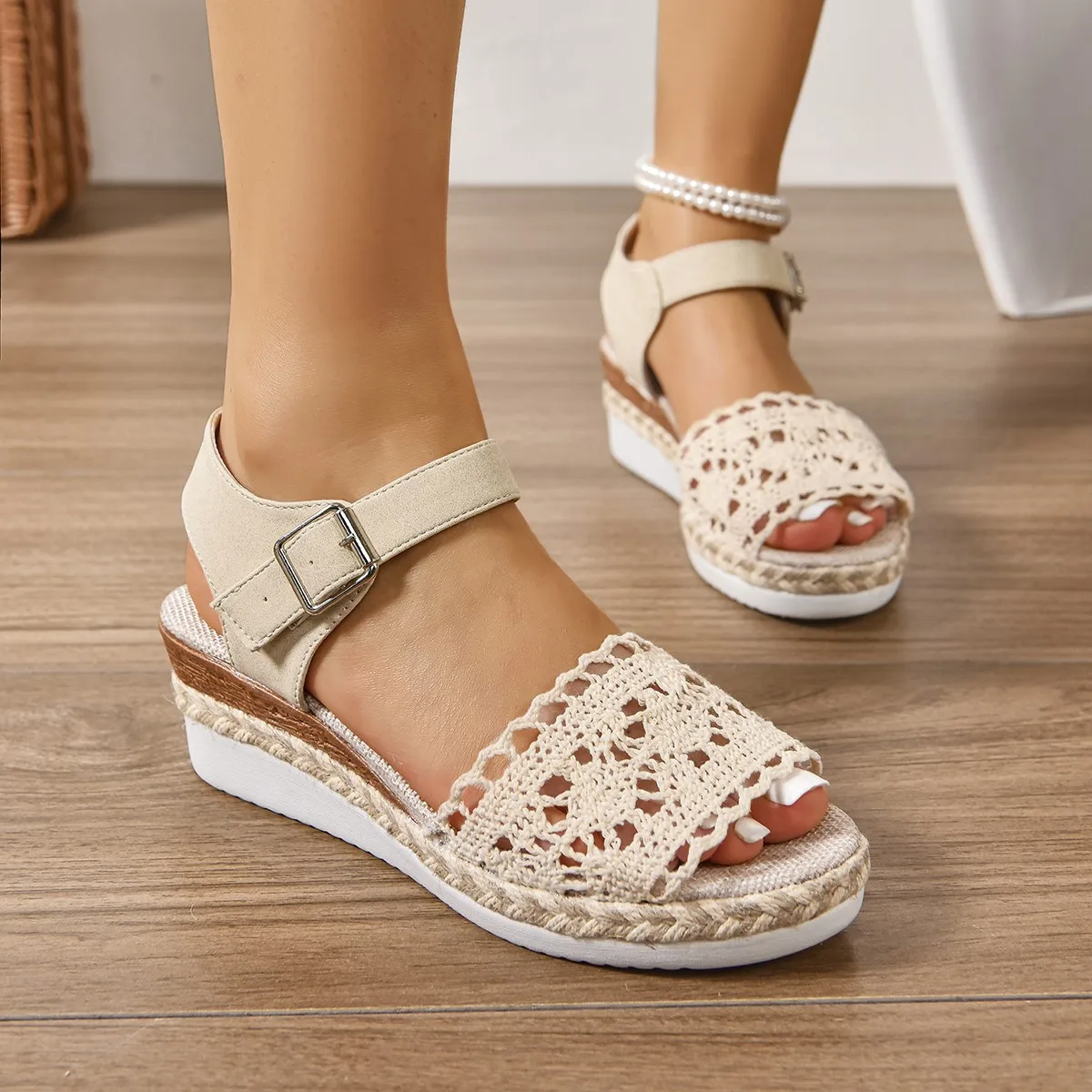 Sandalias Alpargatas bajo punta cerrada pulsera de tobillo Esparto con hebilla-detalla de encaje textil mujer cuña de Esparto y plataforma