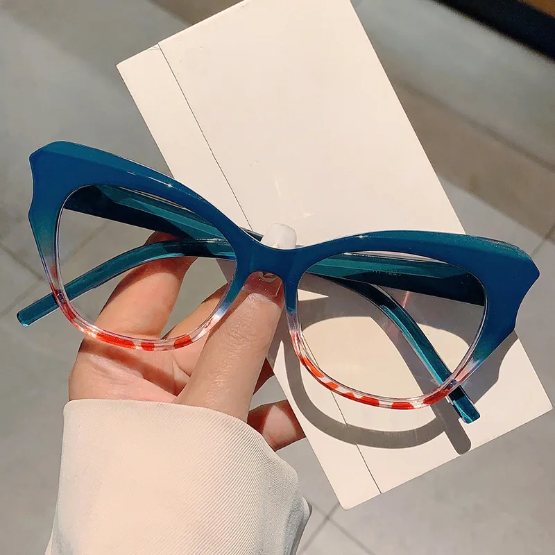 

Cat's Eye Personalized Color Contrast Anti Blue Light Glasses Simple and Versatile Trendy Color Frame Flat Light Glasses