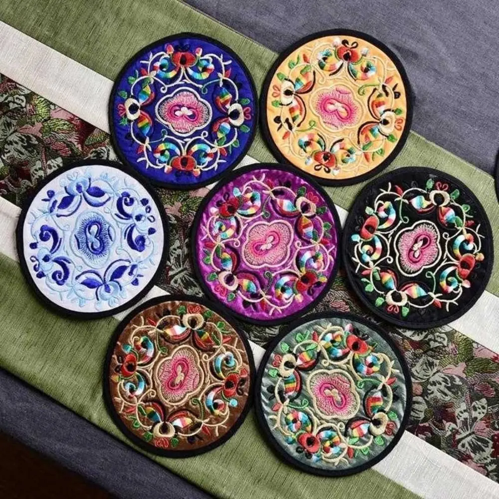 Fabric Cloth Chinese Embroidery Insulation Pad Round Vintage Coaster Ethnic Insulation Table Mats Dishes