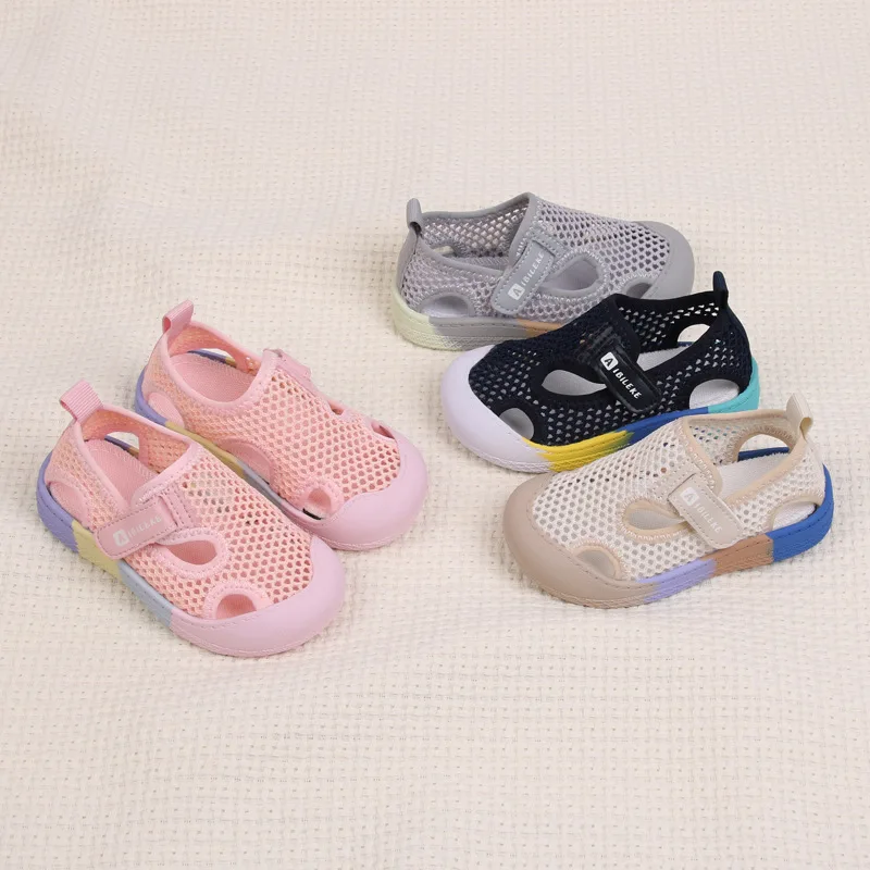 Scarpe da passeggio per bambini estate suola morbida sandali Casual ragazzi ragazze Sneakers Mesh traspirante Sneakers per bambini scarpe da bambino