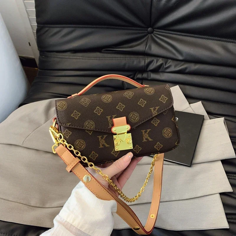 

2025 New Women Luxury Vintage Makeup Bag Multi-way Shoulder Crossbody Purse Adjustable Strap for Daily Commute​