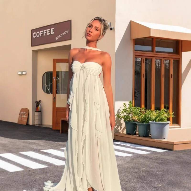 Elegante Abito da Sera in Chiffon con Scollo all'Americana Stile Francese, Top a Tubino Sexy, Balze Irregolari, Spacco e Schiena Scoperta, Vestito da Sposa Bianco