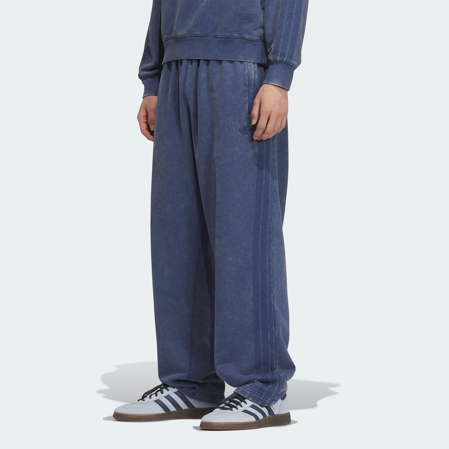 

Adidas genuine Men's Washed Outdoor Casual Sport Pants KA2317