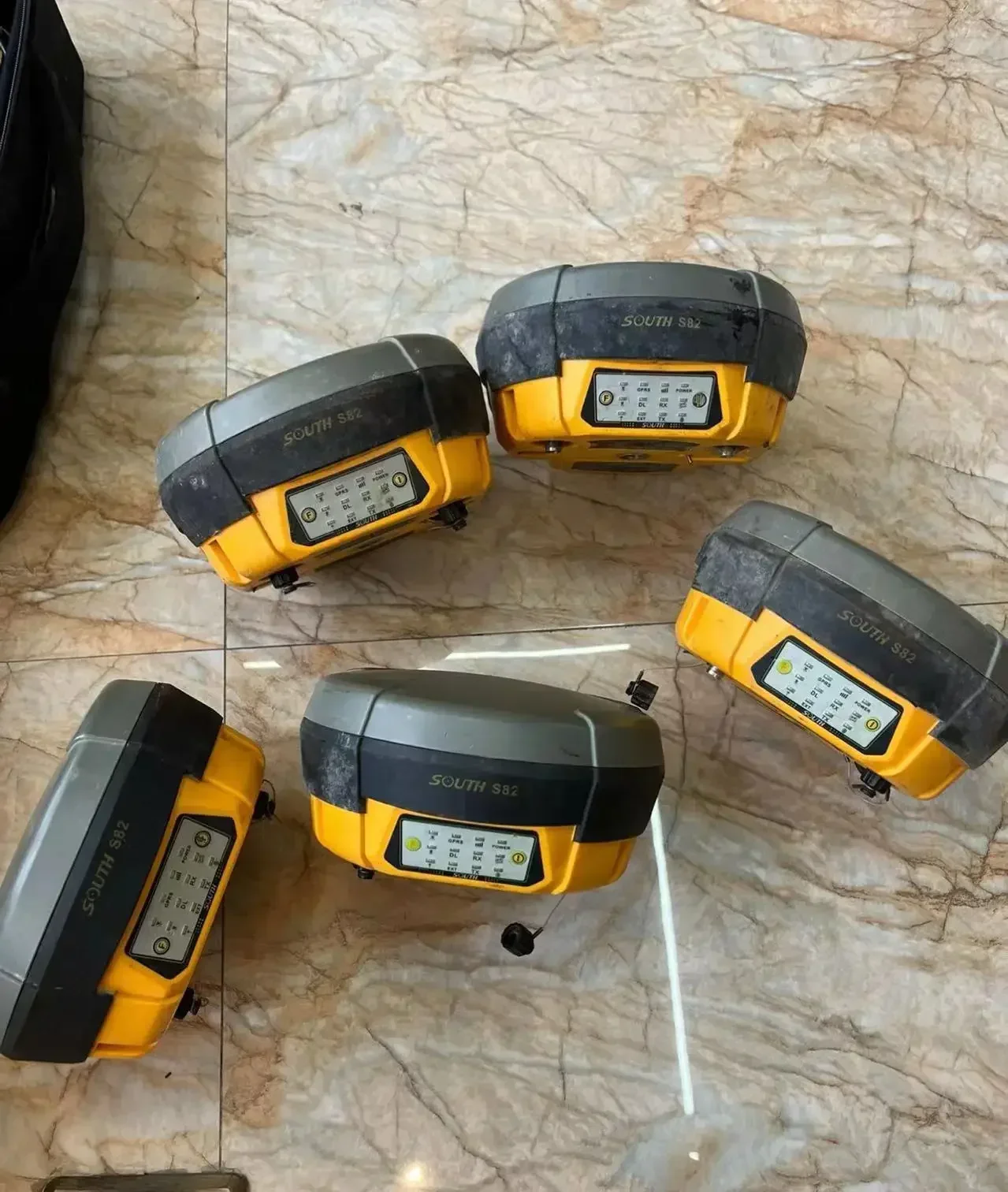 Б/у подержанный South s82 Rover Rtk GPS-приемник GNSS Дифференциальный приемник DGPS