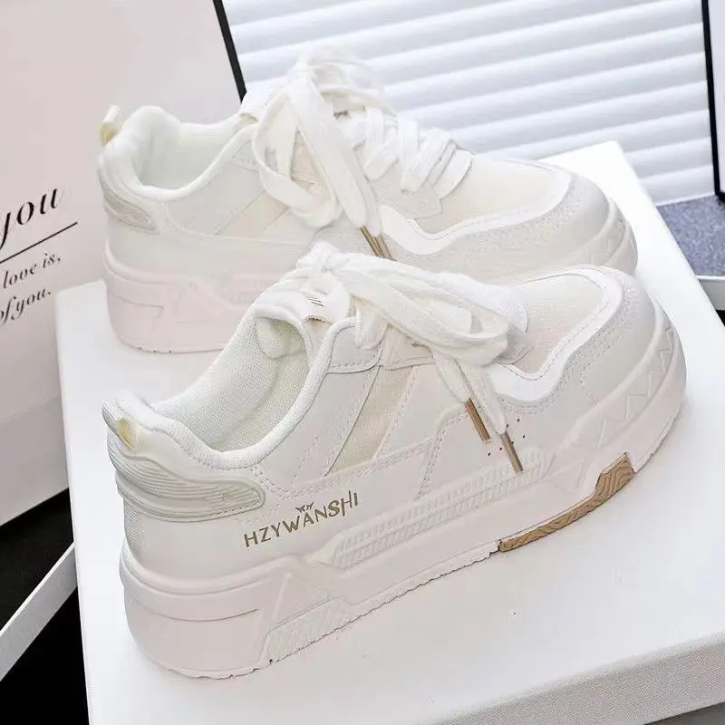 Chunky White Platform Sneakers 2024 Spring New Sport Versatile Women Hightop Luxury Designer Brand High Quality Shoes for Women