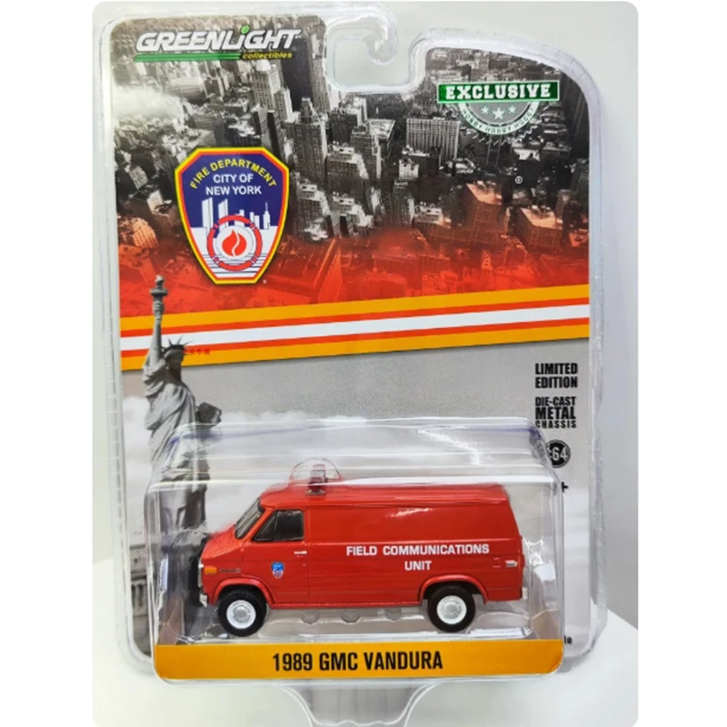

Greenlight масштаб 1:64 1989 GMC 30277, имитация сплава, модель автомобиля, статическая коллекция, украшенные праздничные подарки, игрушки, сувенирный подарок