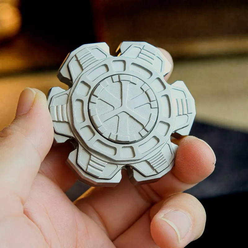 새로운 EDC 협업 스테인리스 스틸 피젯 스피너 데스크탑 스트레스 해소 장난감