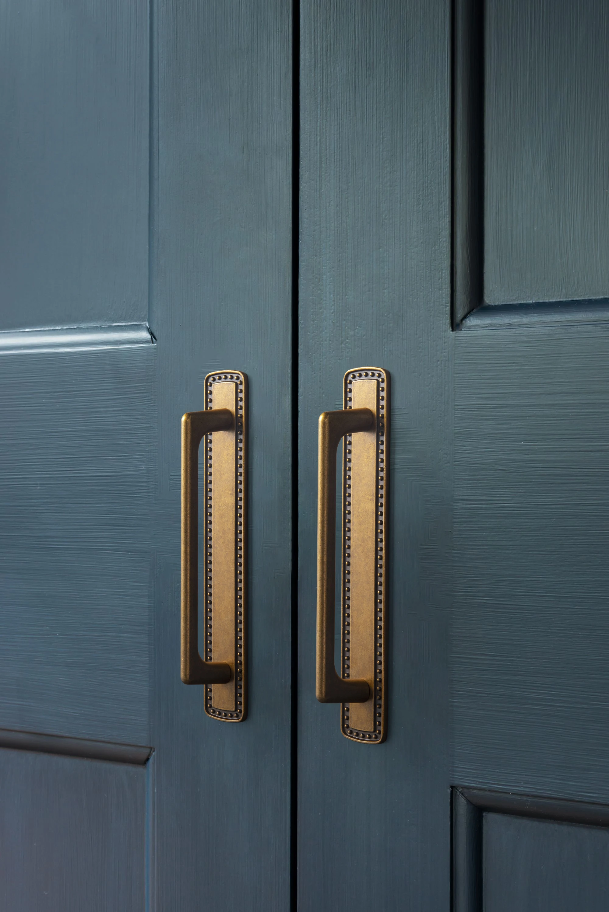 Goo-Ki Gagang Kabinet Emas Berpola dengan Pelat Belakang, Jarak Lubang 5''(128MM) Paduan Seng Gagang dan Kenop Kabinet Kuningan Antik