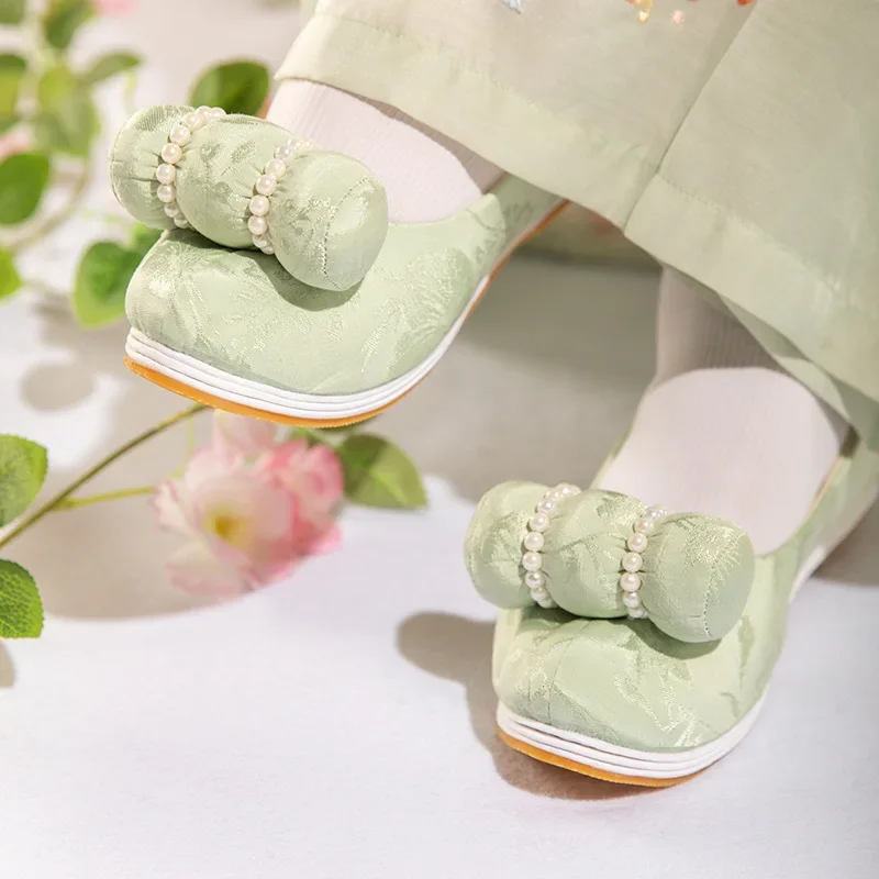 

CY210 2024 New Women's Hanfu Shoes Small Pillow Pearl Spliced Antique Embroidery Shoe Female