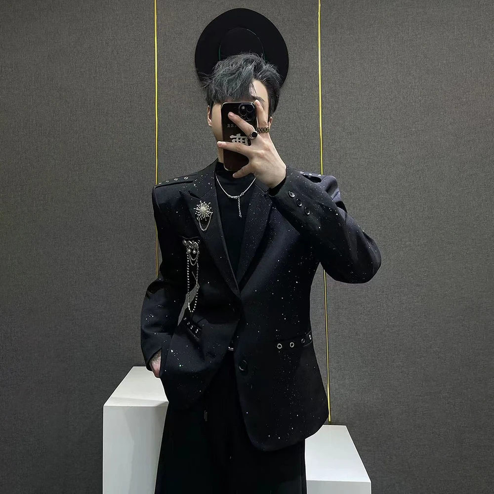 

Мужская куртка в стиле Y2K с брошью-цепочкой, золотой фольгой и блестками, нишевая уличная мода, для ночных клубов и сценических выступлений, мужская одежда 2026