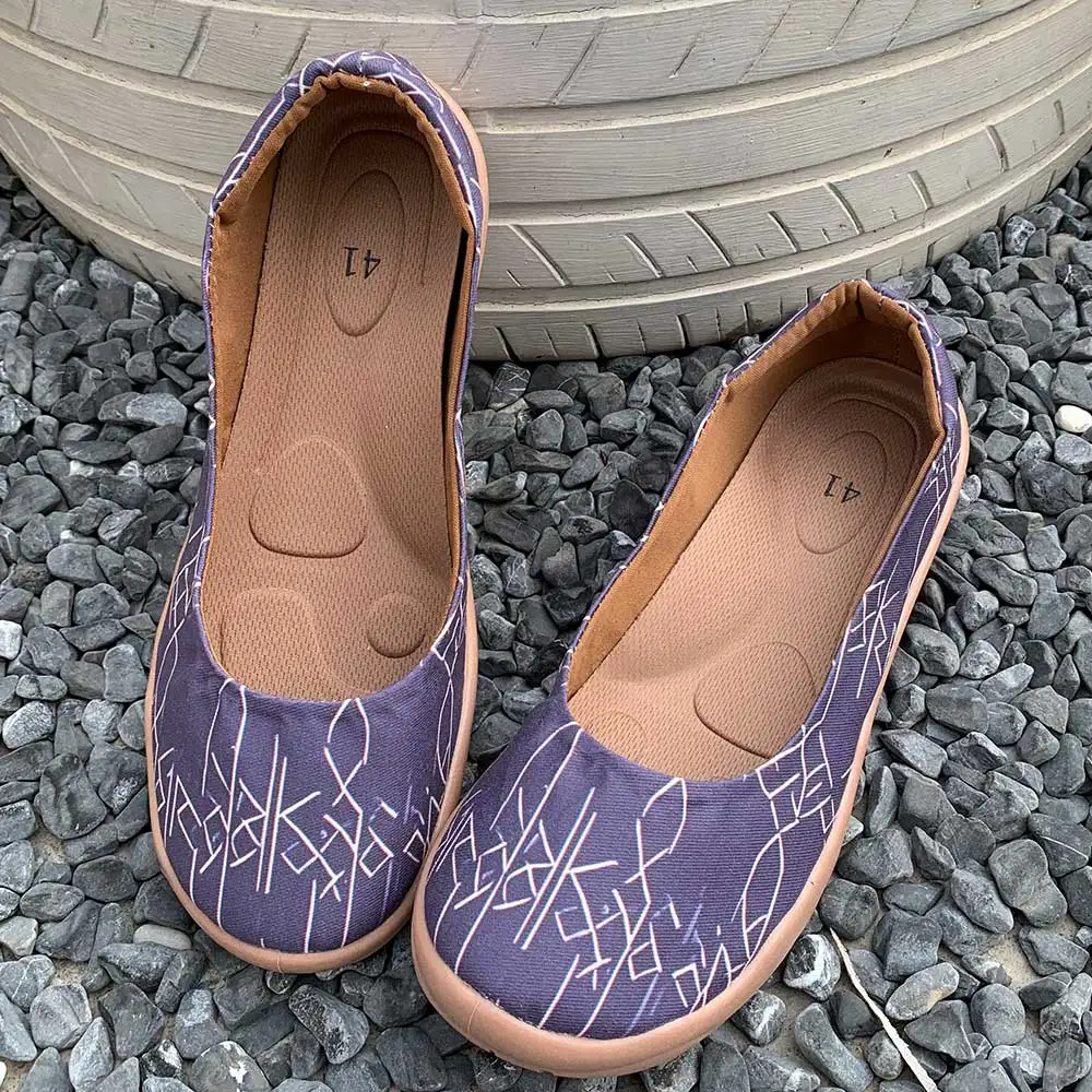 

Women's Spring and Summer Fashionable Purple Printed Casual Flat Shoes, Slip-On Comfortable Shallow Low-Top Soft-Soled Lightweight Breathable Large-Size Women's Walking Shoes, Street Park Walking Shoes.