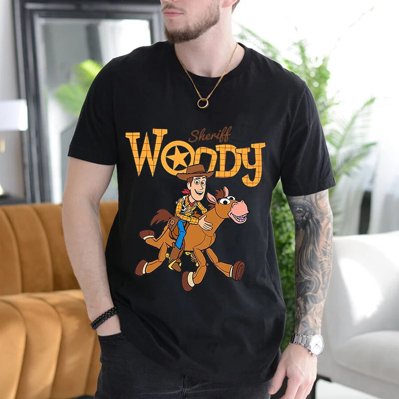 

Мужская футболка с принтом Disney Sheriff Woody Cowboy and Bullseye, хлопковая повседневная футболка с короткими рукавами, одежда для взрослых