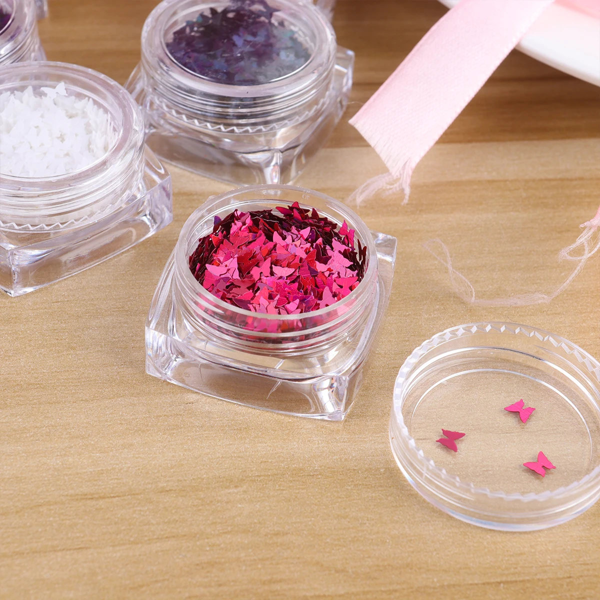 

Nail Art Sequins Stickers Decorations Paillette Manicure Creative Pretty Laser Shining PET Lightweight Durable Home Store Use