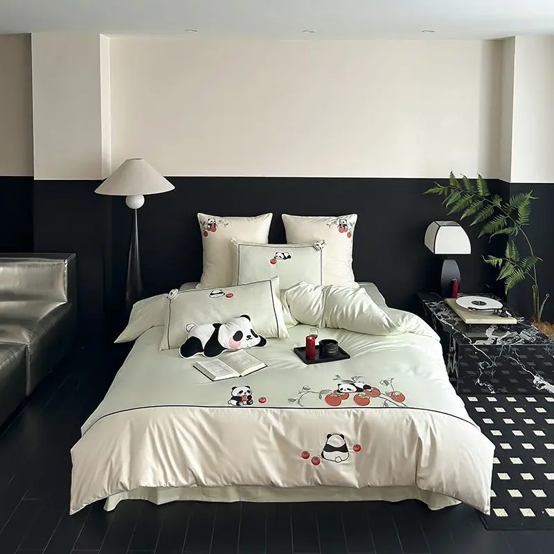Guofeng high-end pure cotton long-staple cotton four-piece set cartoon panda persimmon embroidered cotton quilt cover bedding