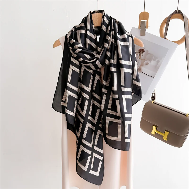 

New Styles Fashion Imitation Silk Scarves Shawls High Quality Luxury Orange Horse Print Designer Women Polyester Silk Head Scarf