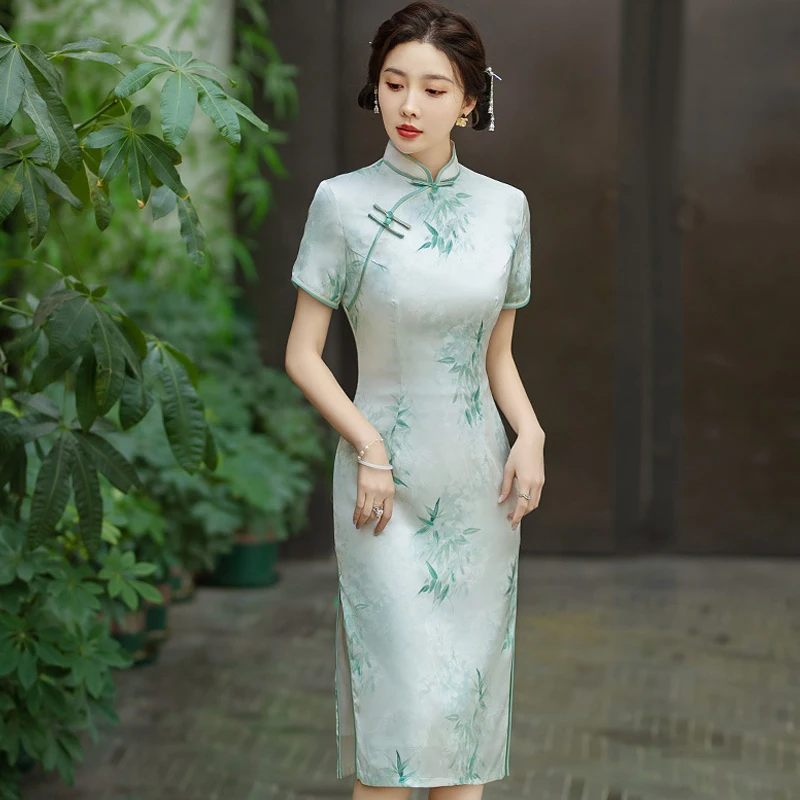 Summer Silk Satin Mid Length Qipao Short Sleeved Sexy Slim Cheongsam Vintage Mandarin Collar Dress Women Gentle Elegant Qipao