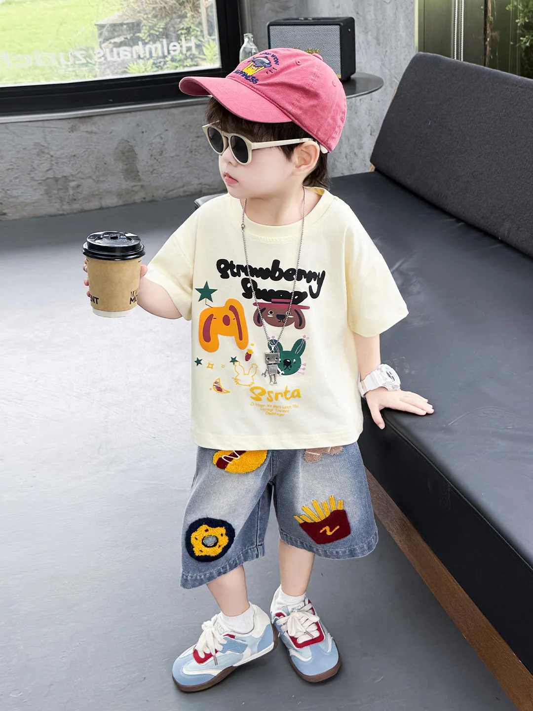 Conjunto de Roupa de Verão para Meninos 2026, Camiseta de Manga Curta com Estampa de Desenho Animado e Shorts de Jeans, Conjunto de Duas Peças Unissex