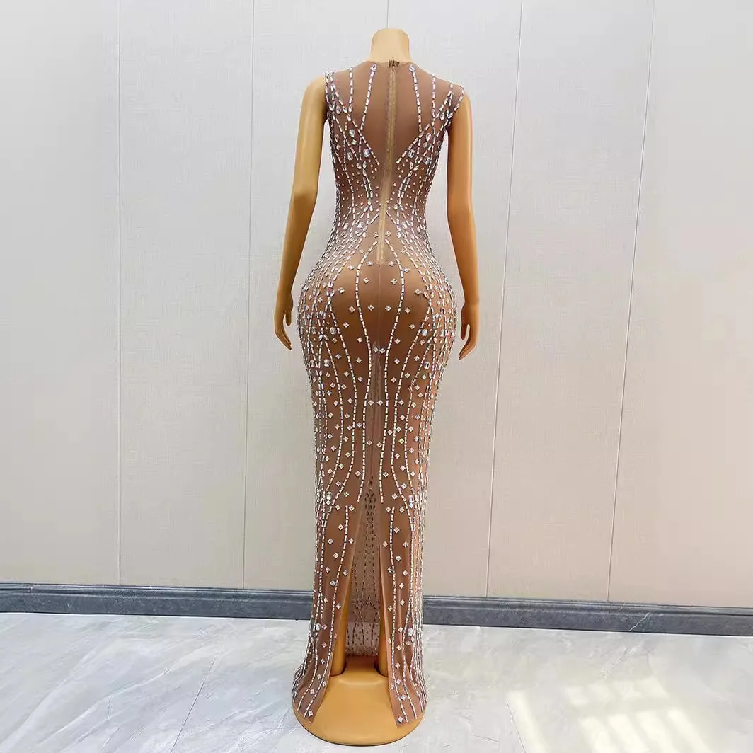 ハイエンドライト高級ニッチノースリーブロングイブニングドレスインターネットセレブ気質胸ラップヒップ宴会プロムドレス