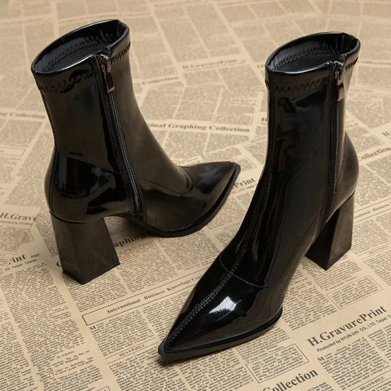 2024 Hot Sale Shoes Female Zipper Winter Women\'s Boots Pointed Toe Solid Plus Velvet Warm Short Barrel High Heels British Boots