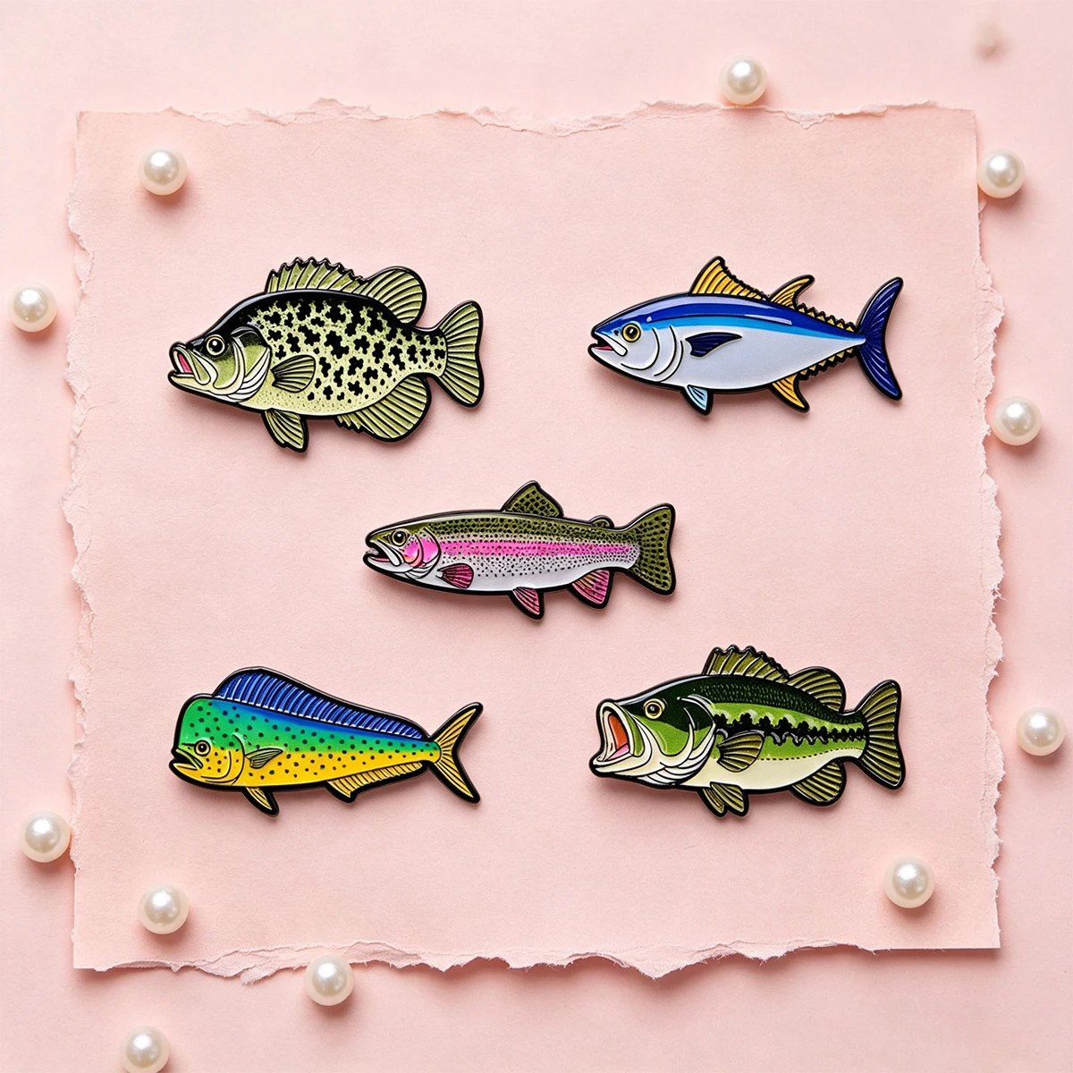 Süßwasser- und Salzwasserfisch-Emaille-Pins: Forellen-, Thunfisch-, Barsch-Anstecknadeln für Angelliebhaber, Broschen für Rucksäcke und Kleidung, Deko-Geschenk – Detail 5
