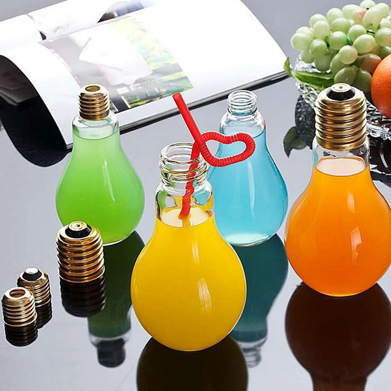 1pc Creative Bulb Water Bottle Brief Fashion Cute Milk Juice Light Bulb Shape Cup 200/300/400/500ml Party Plastic Bottle