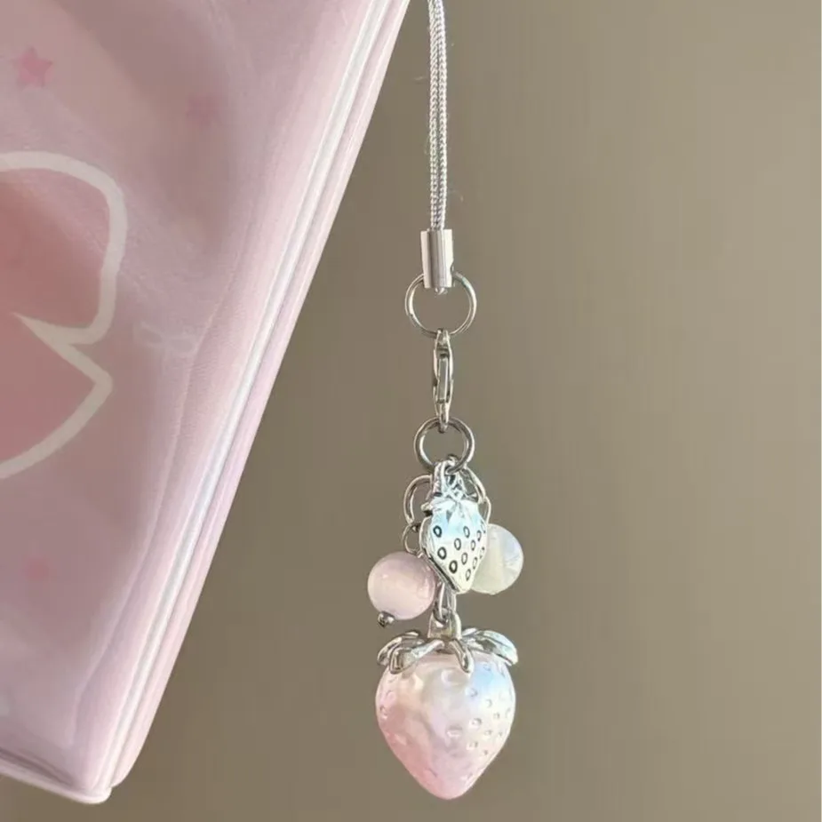 New Design 1 Piece y2k Style Kawaii Pink Strawberry Phone Charm Chain Cute Beaded Keychain Backpack Pendant Accessories Lanyard