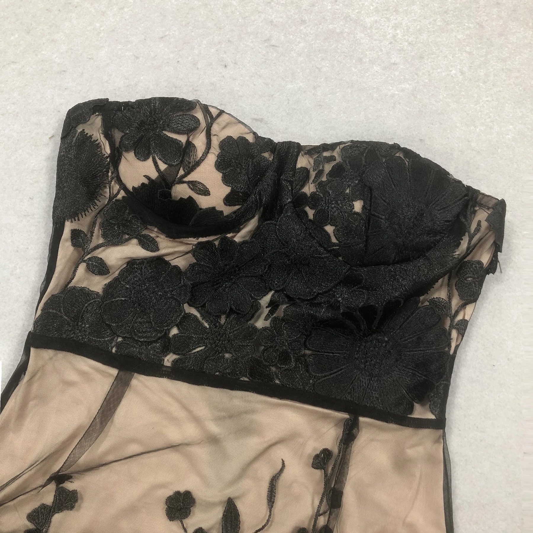 Sheer Floral Lace Tube Long Dress – Sexy Strapless Black See-Through Mesh Gown for Evening & Party