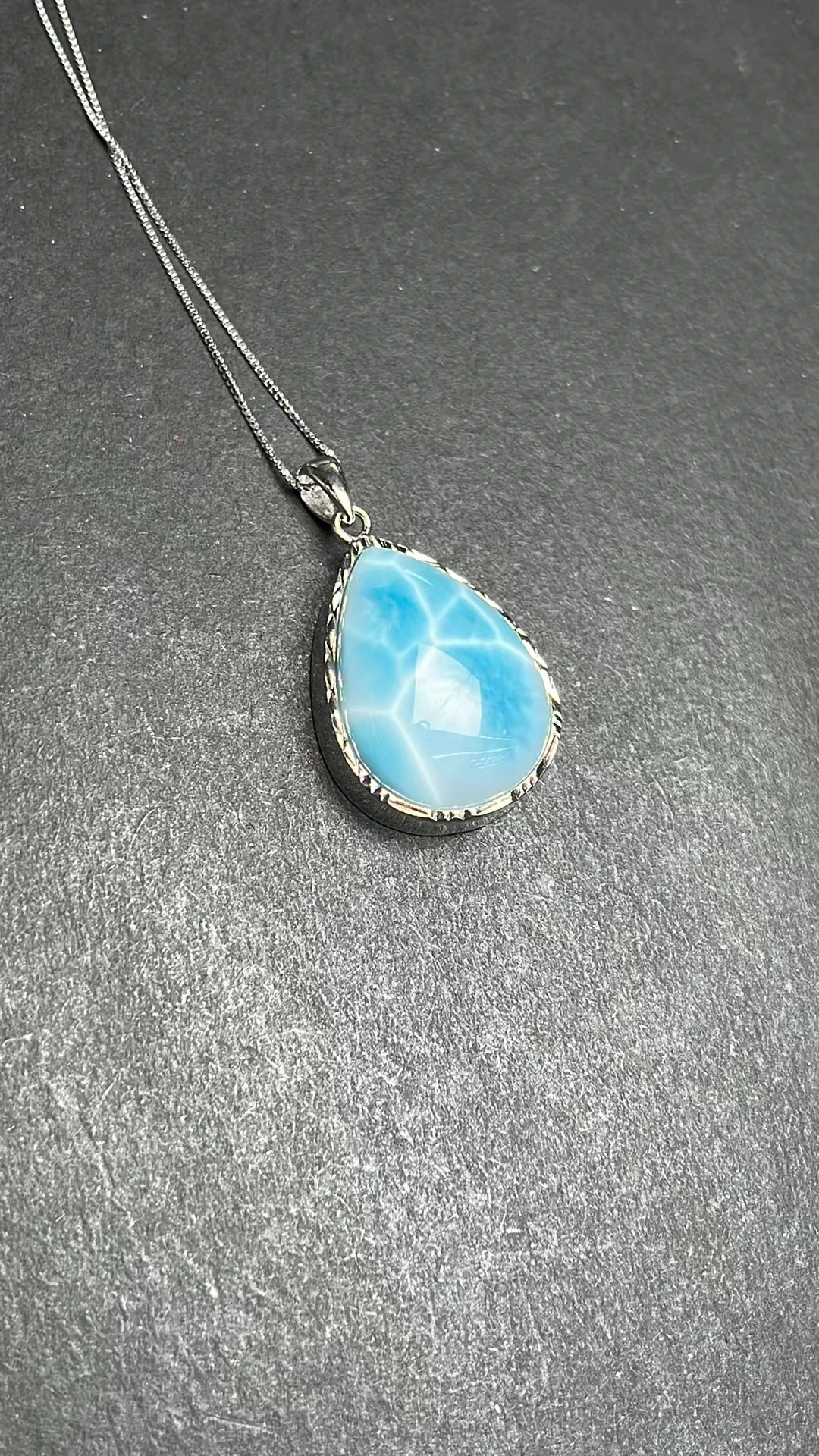 Natural Blue Larimar Heart Pendant Women Men 29mm Water Pattern Crystal Love Necklace From Dominia AAAAAAA