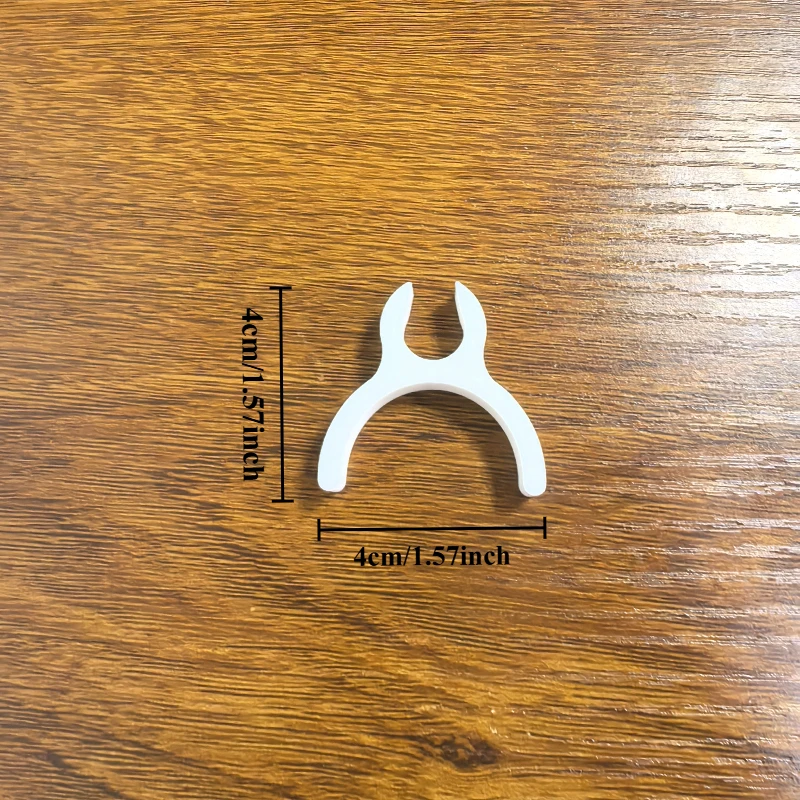 2 個車のフロントガラスワイパー不凍液ブラケットワイパー雪防御保護ラック冬アンチスリップワイパークリップカーアクセサリー