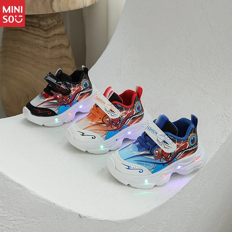 

Miniso Стильные кроссовки с подсветкой для мальчиков «Человек-паук», спортивная обувь со светодиодной подсветкой на дышащей мягкой подошве для детей