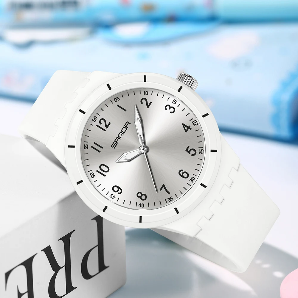 Neue Mode Kleid Studenten Uhren Leucht Schule Pagani Designs Uhr Für Frauen Wasserdichte Quarz Armbanduhren Reloj Mujer