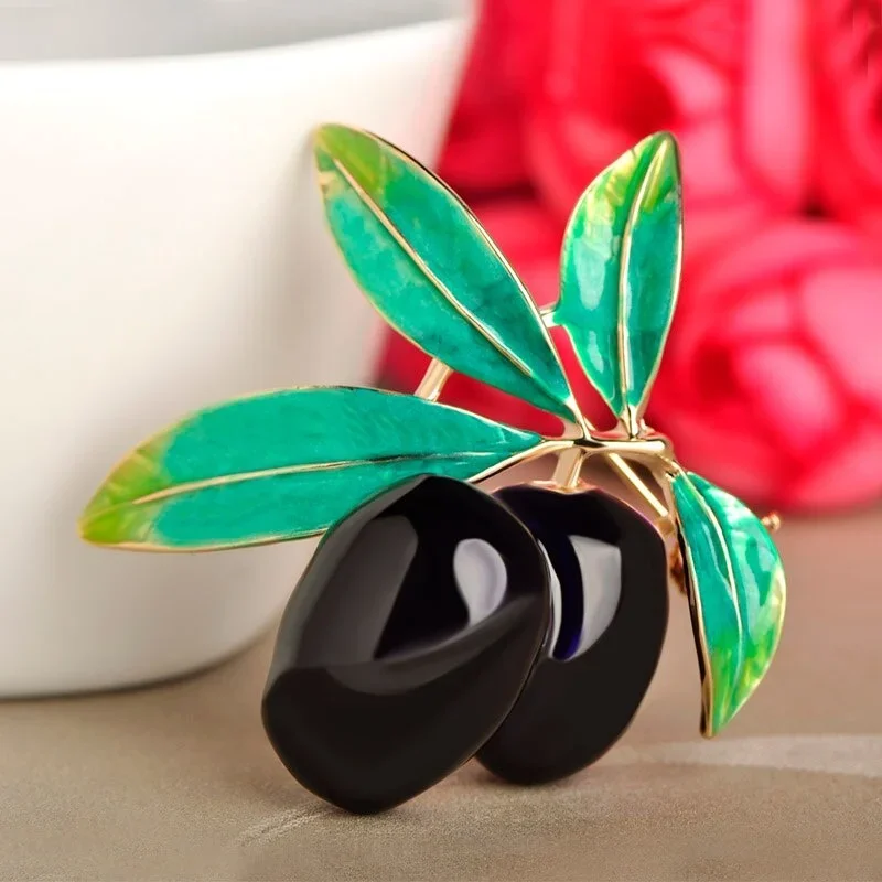 Women Olive Fruit Enamel Brooch Corsage Cute Suit Coat Accessories Jewelry Pins