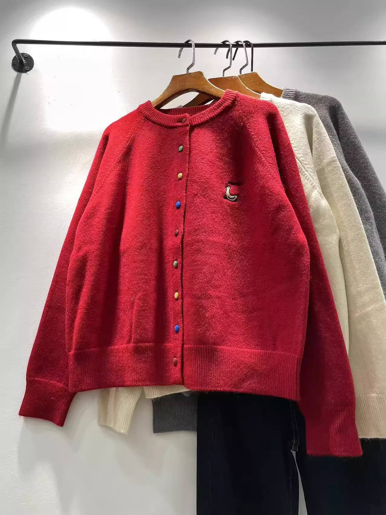 

Рождественский красный свитер Enianechu для женщин, осень-зима, японская мода, желтый, серый, теплый вязаный свитер, кардиган, верхняя одежда