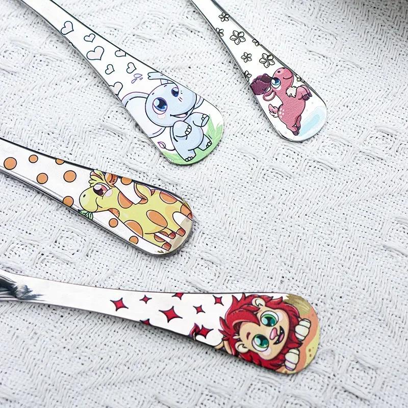 Cucchiaio per bambini in acciaio inossidabile forchetta per animali Cartoon Car Dinosaur Rabbit Cute Fork bambini Set di posate per bambini