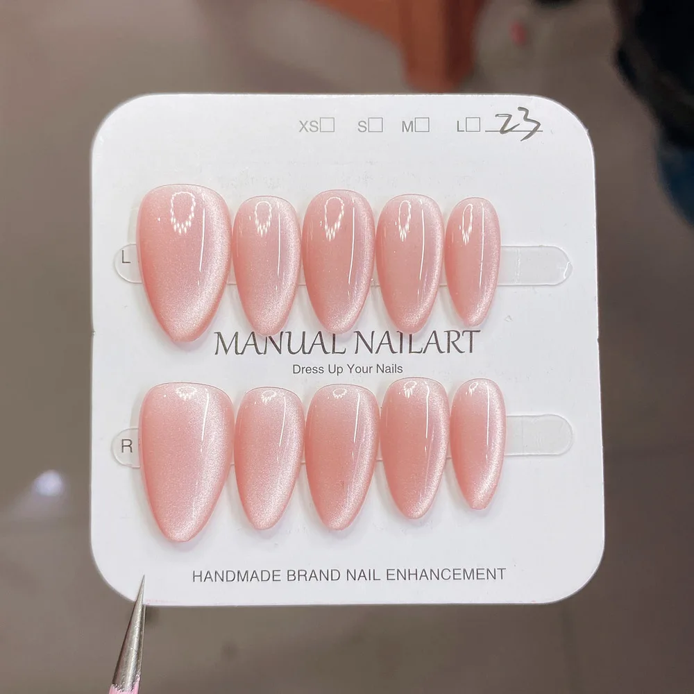 10 faux ongles faits à la main, de forme amande douce, avec un fini scintillant effet « œil de chat » rose, à coller, pour femmes et jeunes filles.