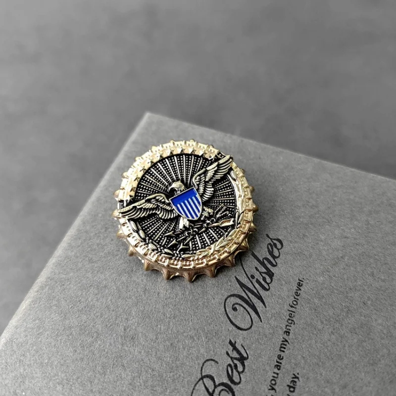 

British Retro Style Metal Star Badge Navy Land Casual Fashion Accessory