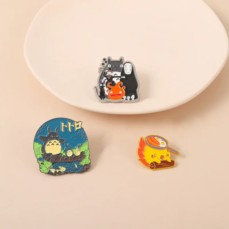 2023 Trend Cartoon Anime Movie Cute Brooch Metal Badge Bag Pin Accessories Gift Wholesale