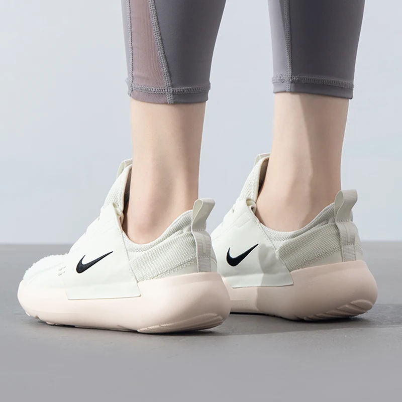 Nike sapatos femininos 2024 outono novos sapatos esportivos superfície de malha respirável leve amortecido tênis de corrida DV8405-004