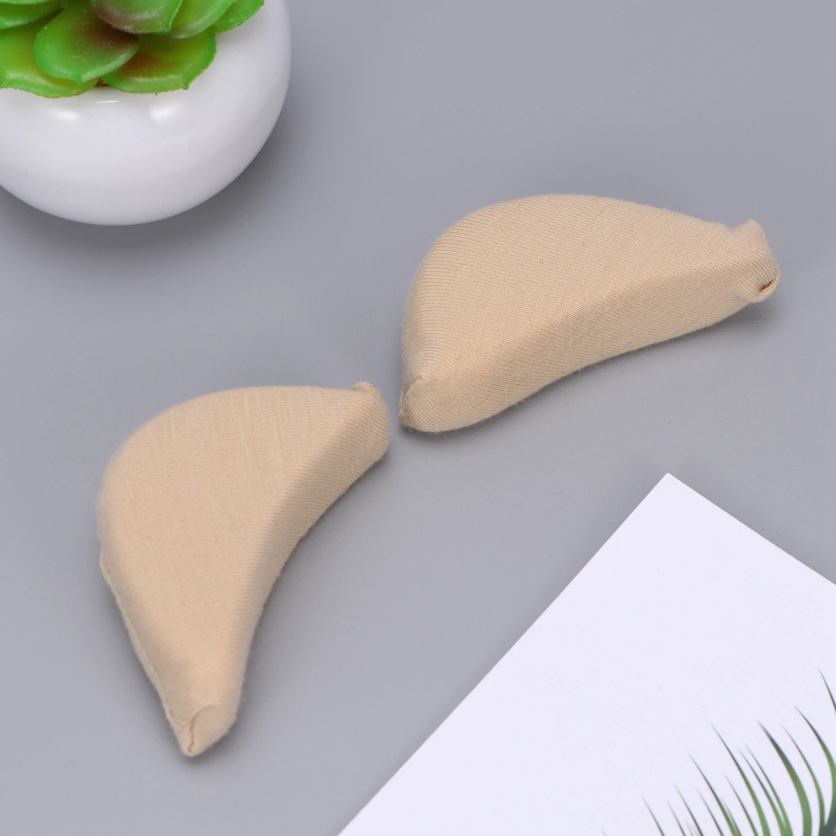 

8PCS Shoe Filler Inserts Toe Plug Sweat-absorbent Sponge Big Shoe Filler Adult Heel Slippage Prevention Reusable Washable Sports
