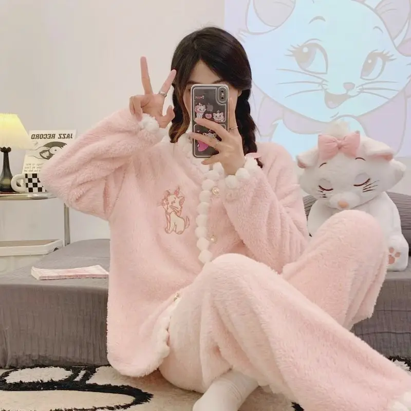 

Фланелевая пижама Disney Marie Cat для женщин, плюшевый кардиган с вышивкой Marie Cat и штаны, зимнее утепленное пальто