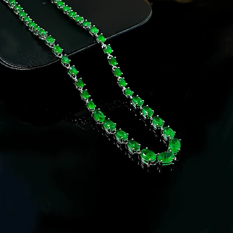 New s925 silver fashionable full set emerald necklace with oval egg shaped surface, cultivated collarbone chain, wedding jewelry