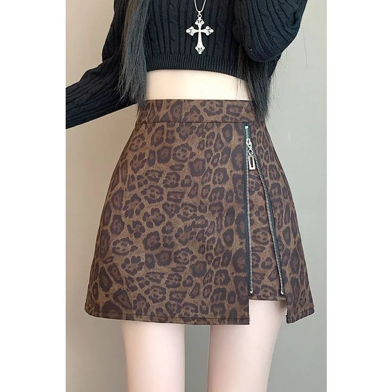 Suede Skirt Autumn and Winter 2025 New High-waisted A-line Skirt Versatile Hip-covering Skirt Hot Girl Leopard Print Skirt