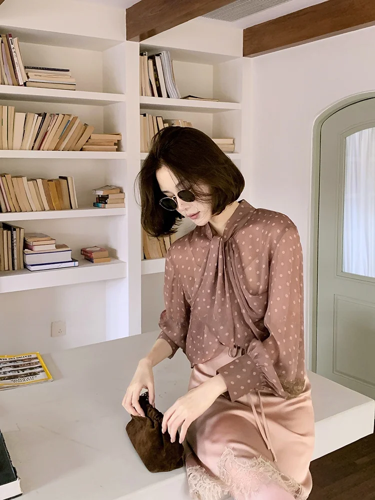 

Женская блузка Artme Pure Desire с микро-прозрачными кружевными вставками, весенняя, в корейском стиле, топ на бретельках, размер S