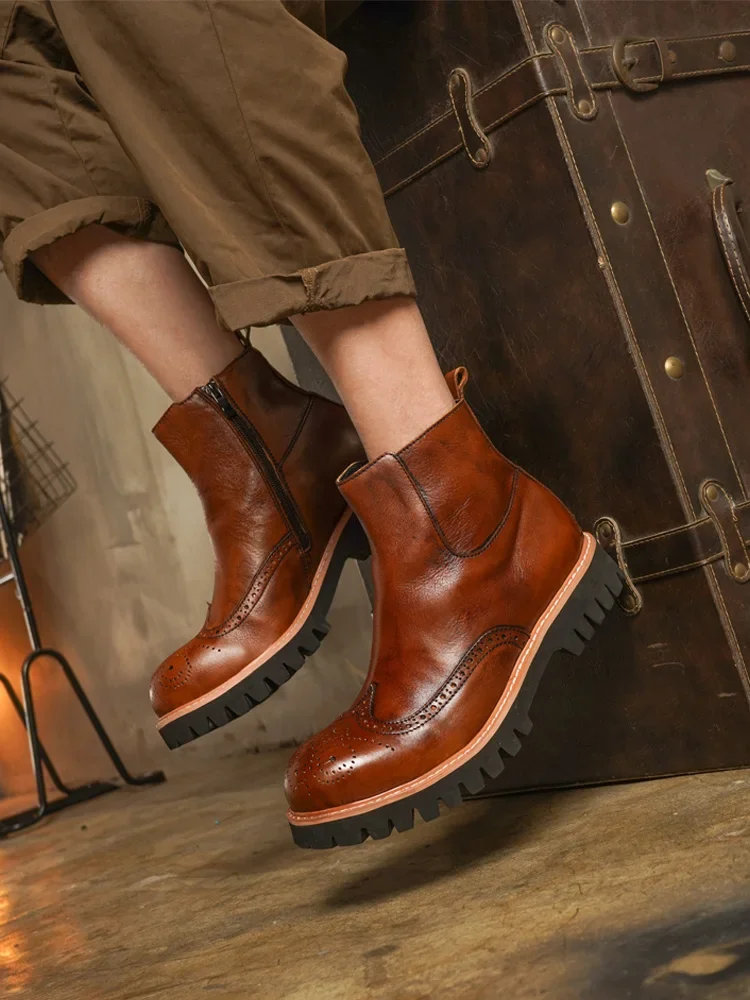 American Retro Men's Genuine Leather Block Carved Flower Side Zipper Thick Sole Height Increasing Chelsea Short Boots