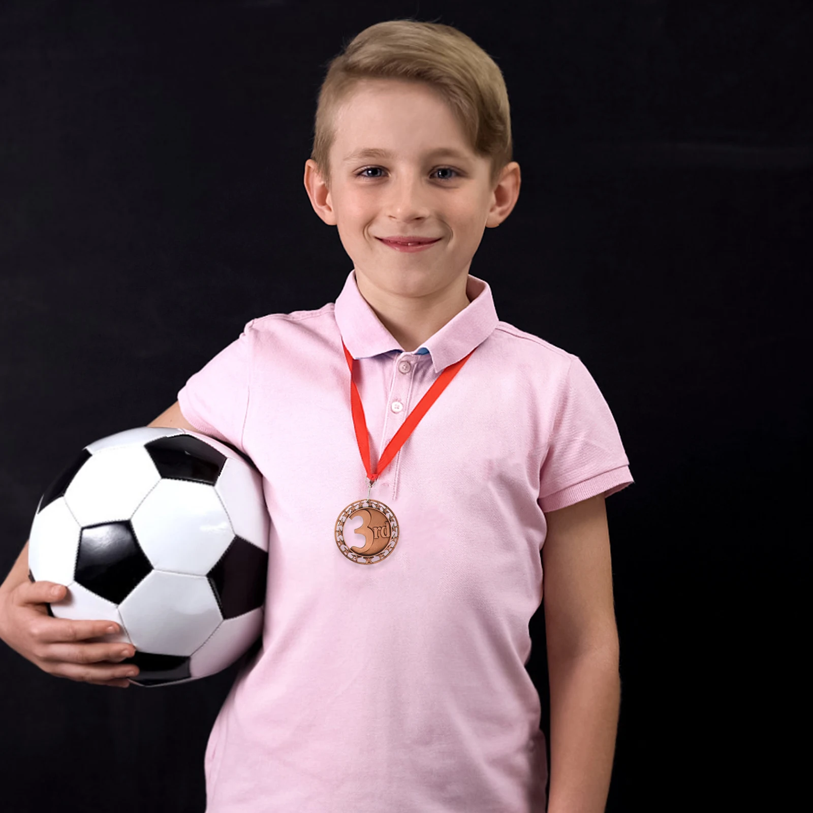 

3Pcs Decorative Sports Medals Award Medals Hanging Round Reward Medal for Soccer Football Competition Reward Prize