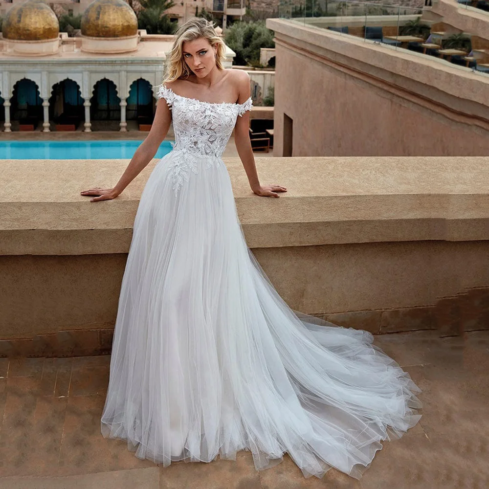 Customized A Line Wedding Dress Boho Off Shoulder Lace Appliques Tulle Bridal Dress Illusion Backless Luxury Wedding Dresses