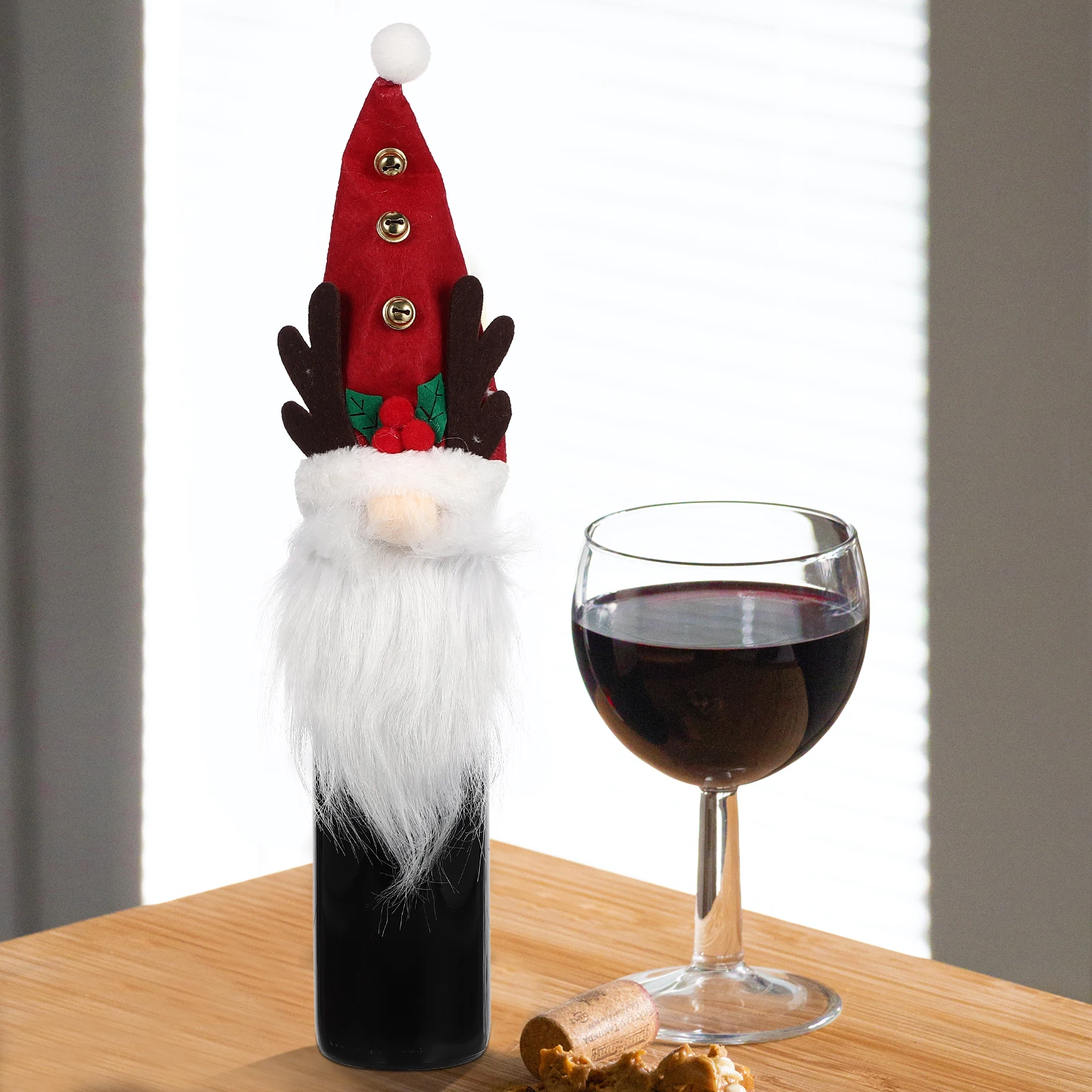 

2pcs Bottle Cover Felt Cloth Decorative Creative Xmas Gnome Christmas Party Bar Tools Decorations Gifts